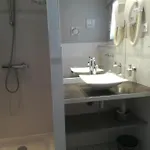 France מלון ניורט