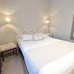 France 2* ניורט